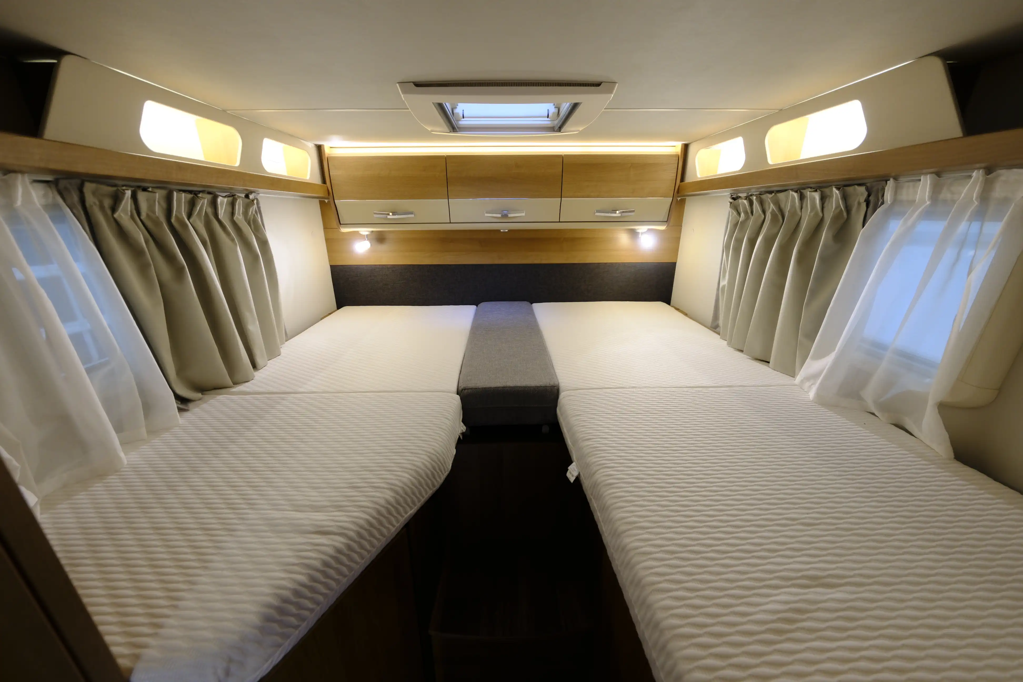 KNAUS Van TI 650 MEG Platinum Selection - Ansicht 10